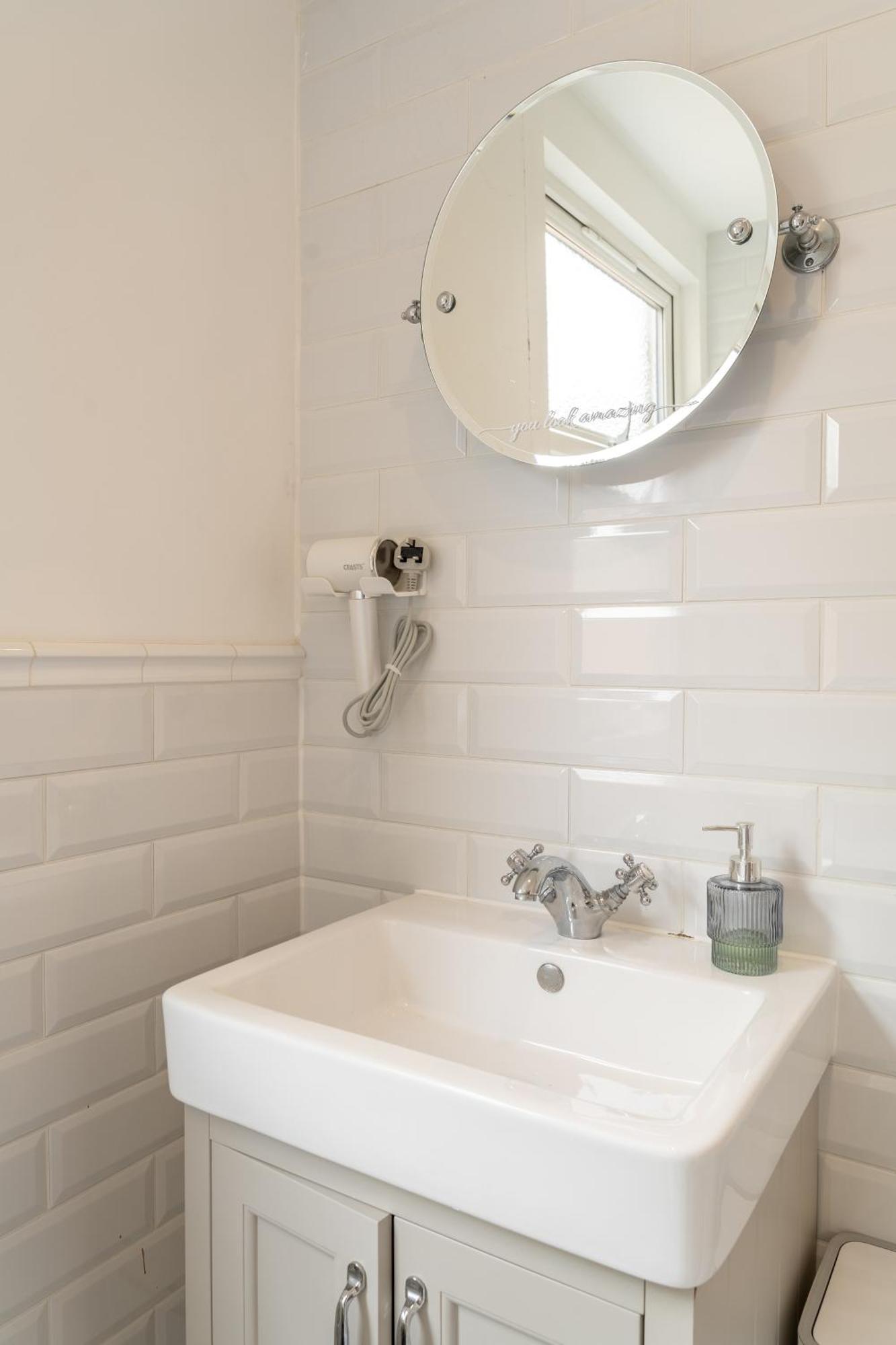 Beautiful 2 Bedroom With Private Garden In Wimbledon - Minutes From Central لندن المظهر الخارجي الصورة